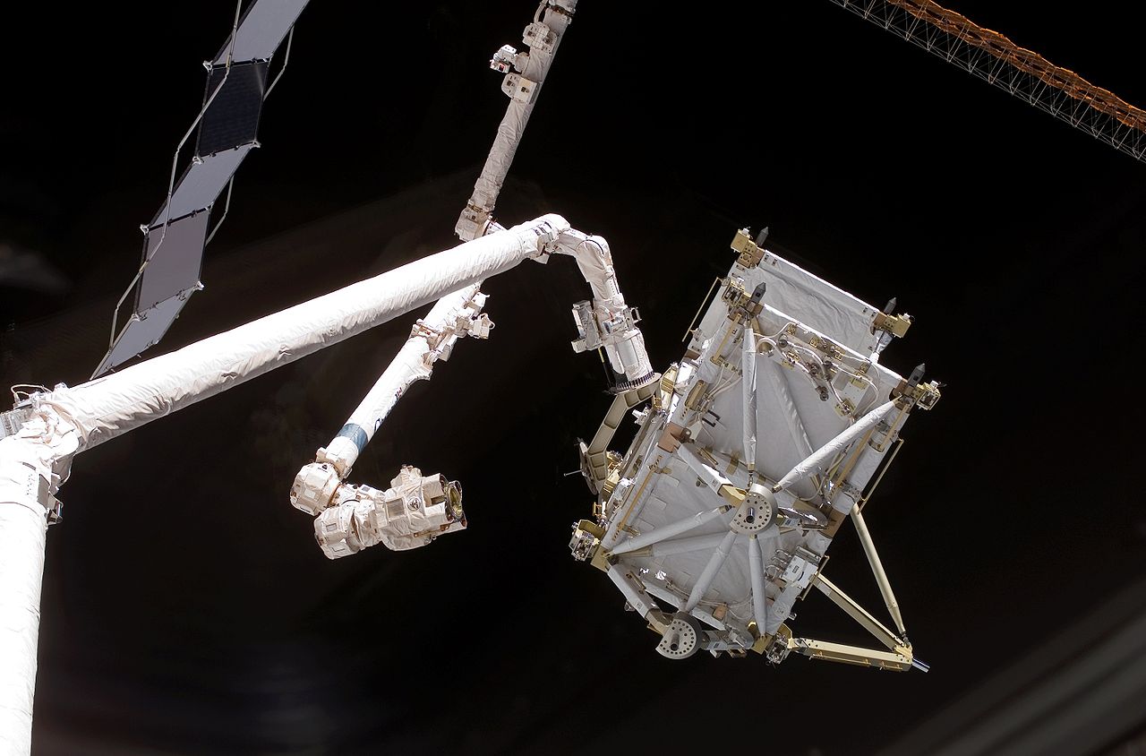 ../_images/canadarm.jpg